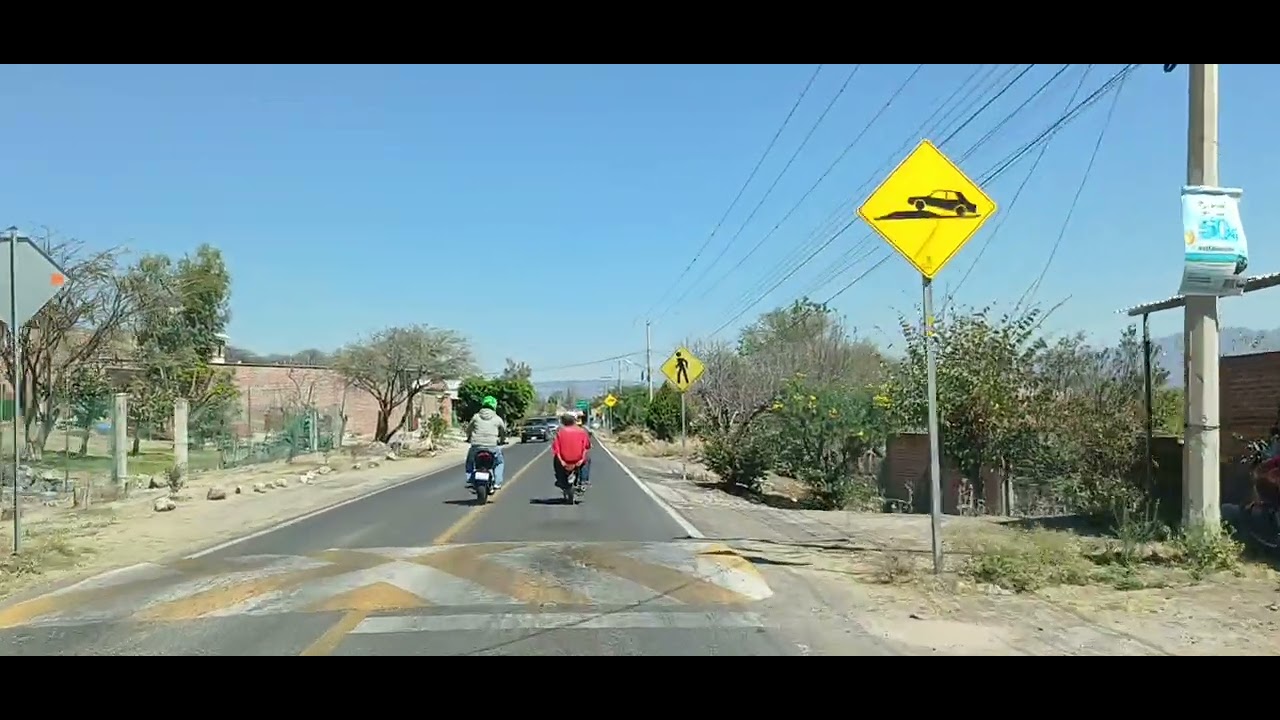 La Quemada municipio de Salvatierra GTO MX🇲🇽rumbo por Salvatierra a la comunidad de Urireo GTO Mx 🇲🇽