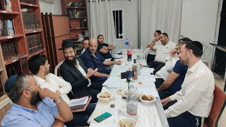 התוועדות ליל שישי - פרשת מטות | מה עדיף להיות, יושב אוהל או בעל עסק?
