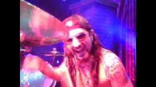 Mike Portnoy Drum Cam - Avenged Sevenfold - Welcome To The Family - Paris, France 11/14/10.mov