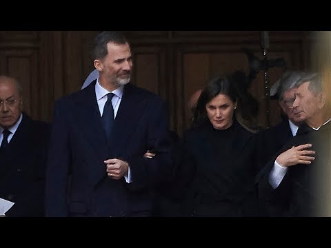 REINA LETIZIA ORTIZ De Mal Humor Por La Presencia De La INFANTA CRISTINA