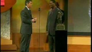 Aaron Ross wins Thorpe Award