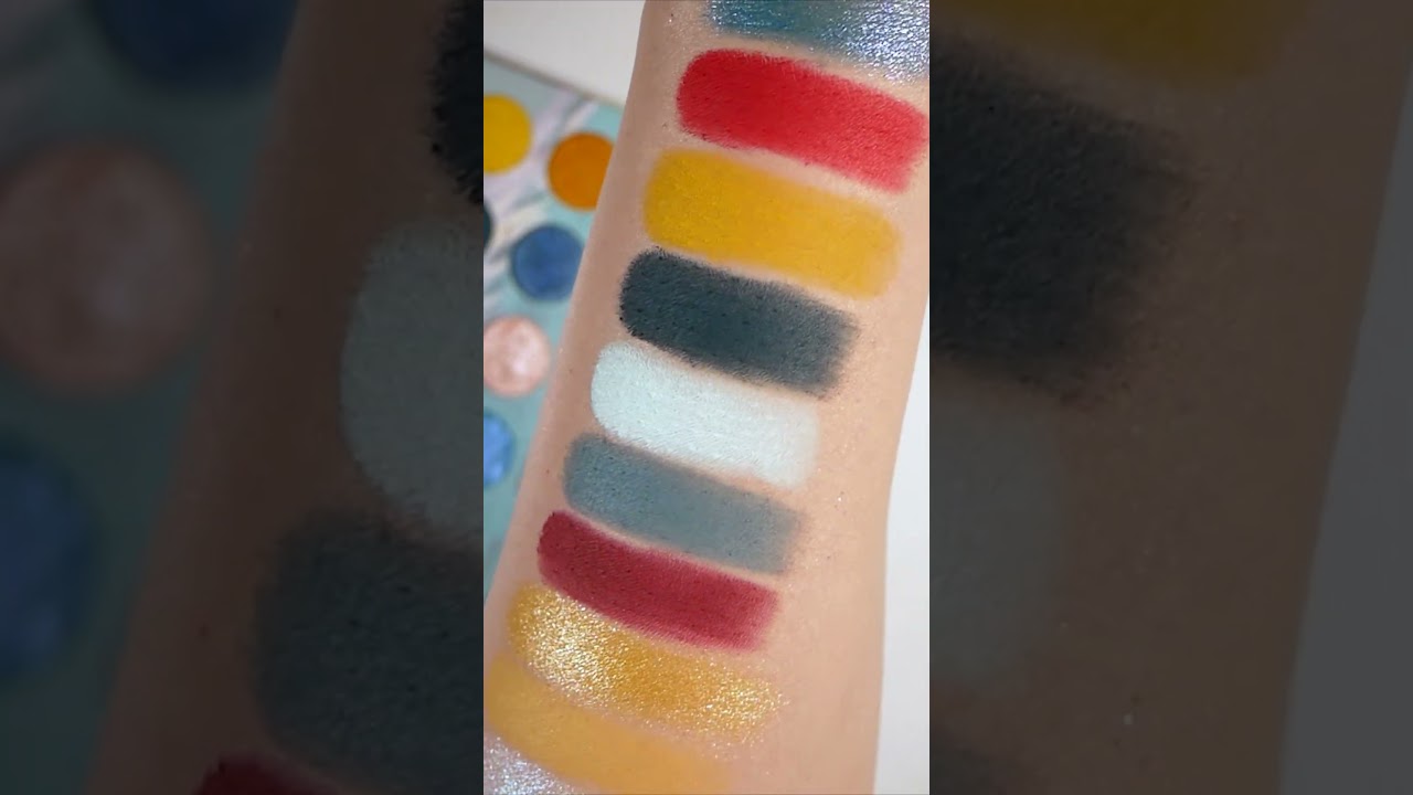 Nomad Cosmetics Fuji Five Lakes Palette Swatches