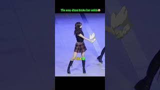 When Jisoo Hurt Her Ankle