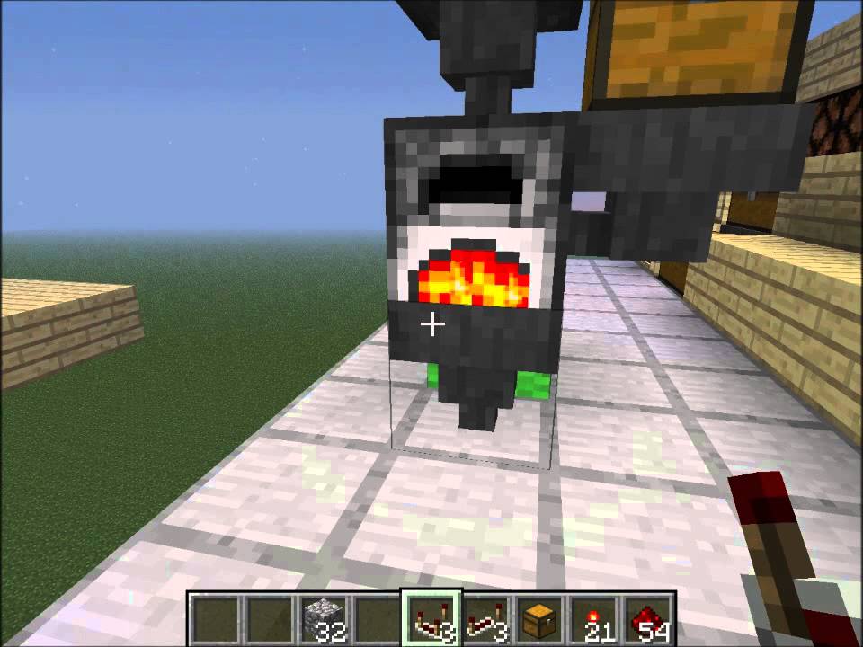Minecraft Bug: Comparators + Furnace = Destroyed items - YouTube