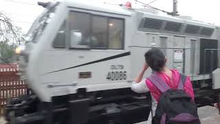 Captain Saurabh Kalia Tkd Wdp4D Arriving At Ghaziabad With Kathgodam Shatabdi Express