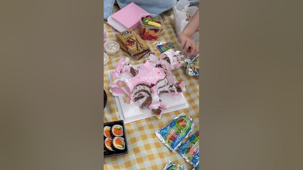 pov you throw the perfect aesthetic picnic *pinterest inspired* π§Ίπ· pov you throw the perfect aesthetic picnic *pinterest inspired* π§Ίπ·