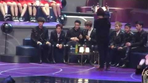 161202 EXO REACTION to Twice Cheer Up at MNET Mama 2016