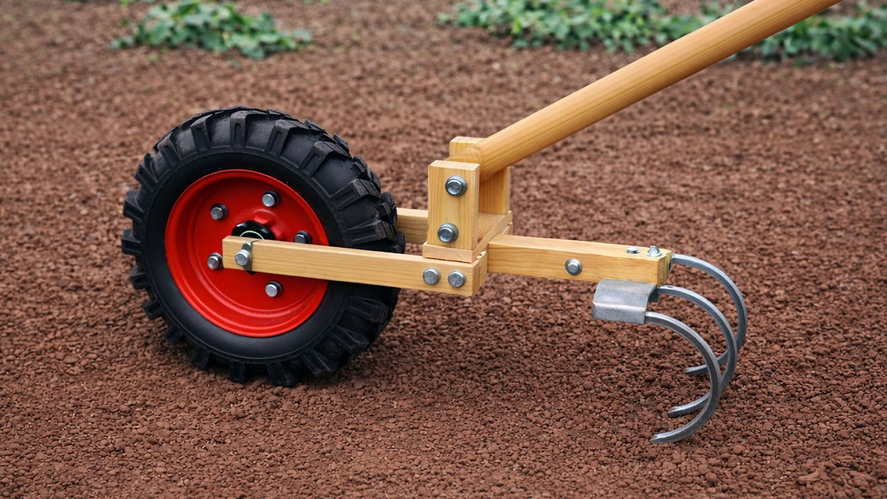 Old Rake Implement Billions of farmers don't know this secret! Transforming an old rake ...