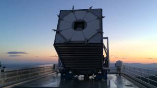 The Sdss 2.5M Telescope Opening Up