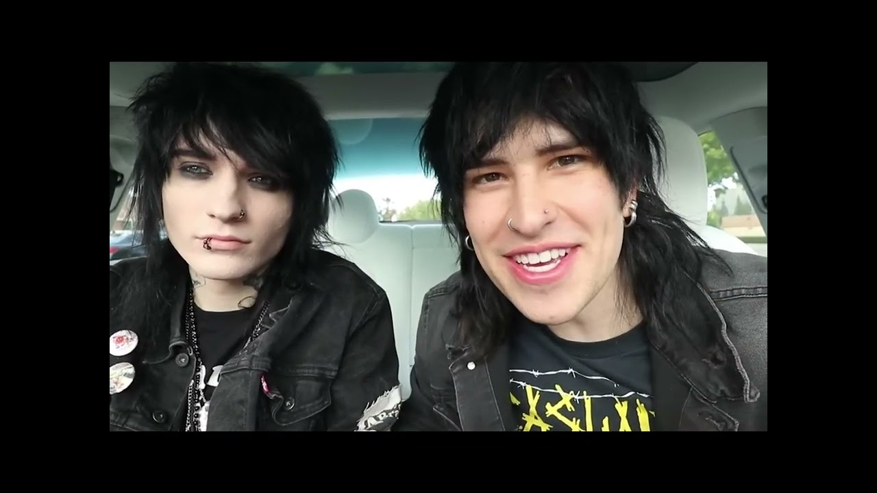 Jake Webber and Johnnie Guilbert out of context/funny moments