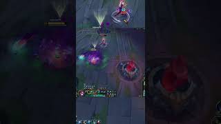 Vayne late game... #shorts #tiktok #leagueoflegends #vayne #outplayed #lol  #dodge