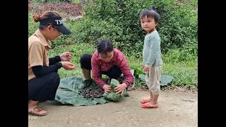 Homeless at 17 | Single Mother Spends Her Days Living Under a Cave