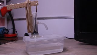 كيفية صنع مضخة الماء