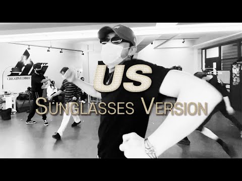 'US' - Moon Jong Up (Sunglasses Version)
