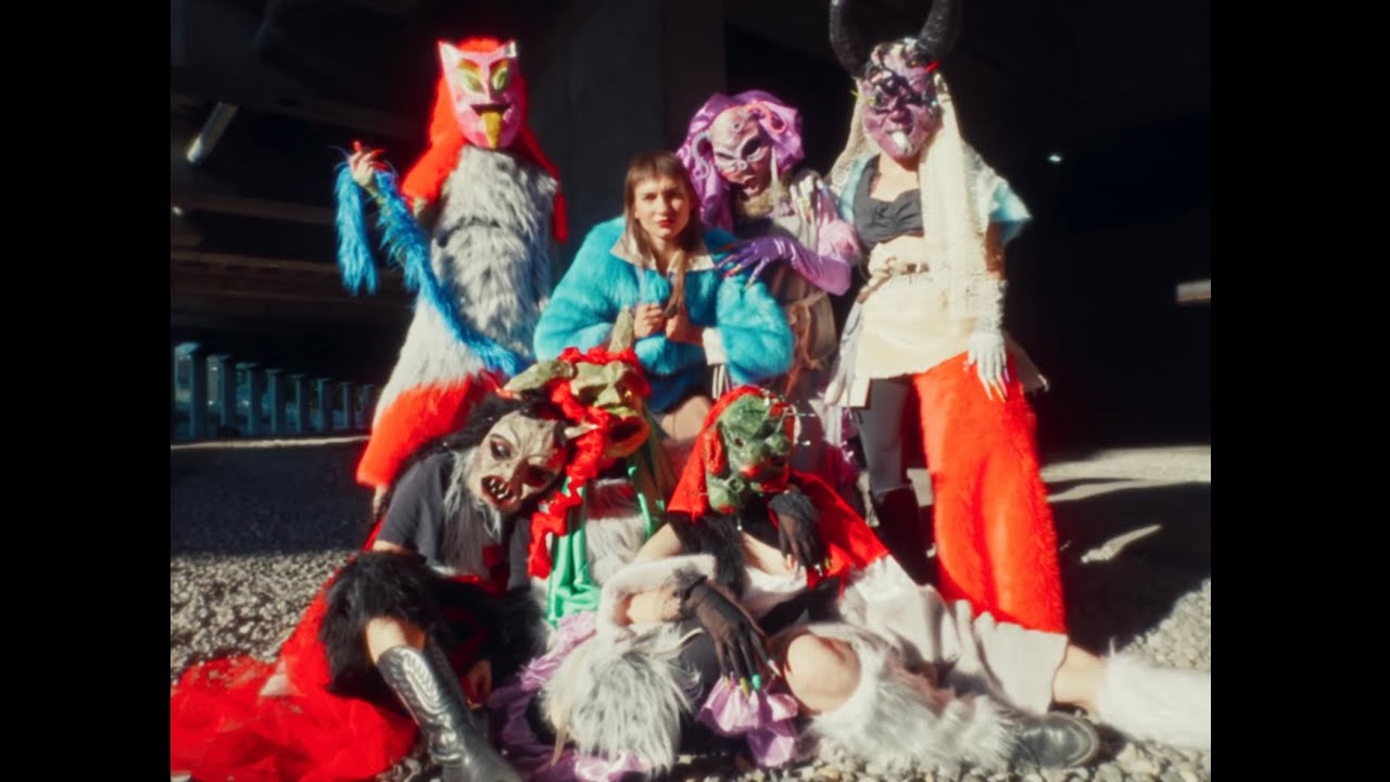 Anna Buchegger -  SOIZ