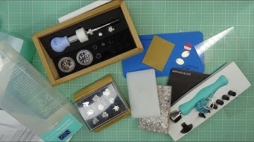 Bust it Out: Karen Foster Scraparatus and Clickit Tools!! Die Cut, Make Holes, Set Eyelets? Sure!