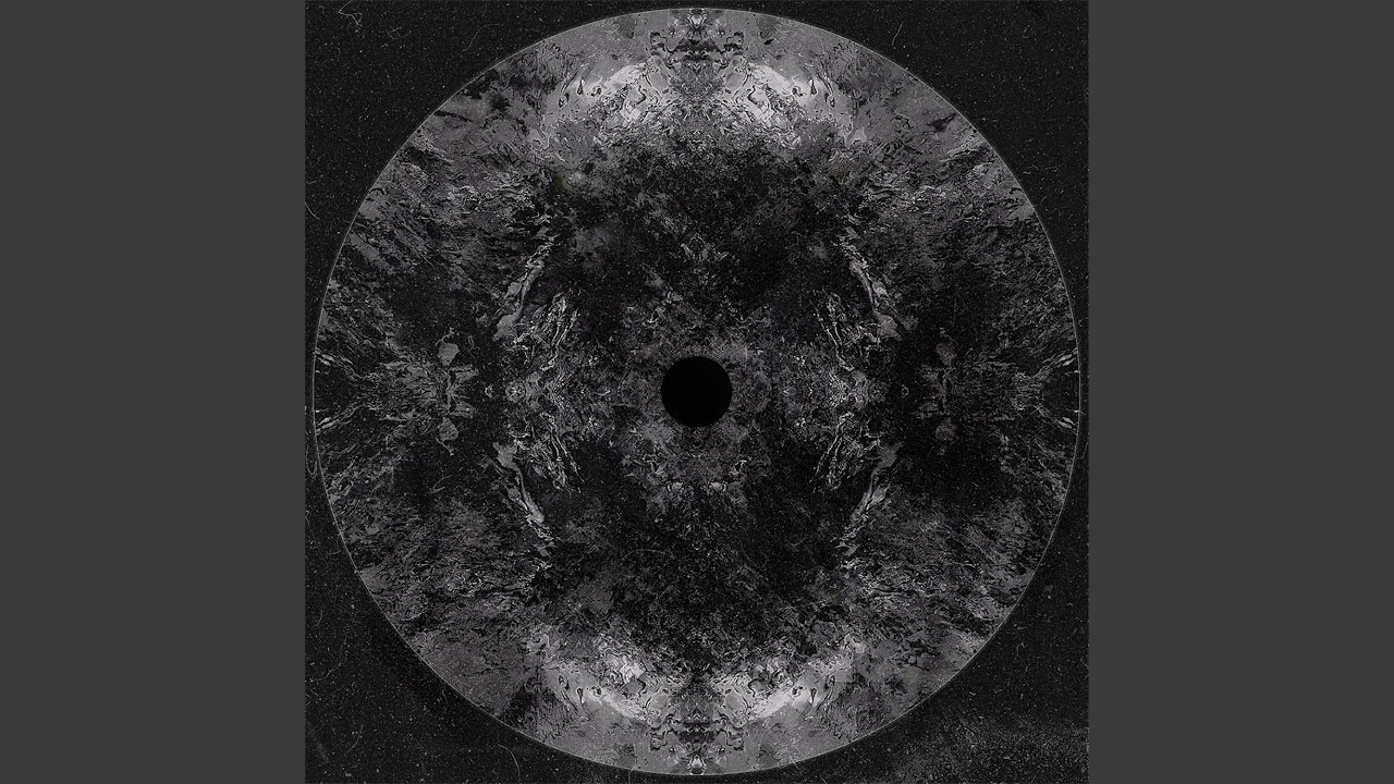 Guarda INSTINCT su YouTube Guarda INSTINCT su YouTube