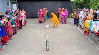 মুগুর দিয়ে বল শট করে ঘটির টাওয়ার ভাঙ্গার চ্যালেঞ্জ। কতজন পুরস্কার জিতে নিলো দেখুন ?