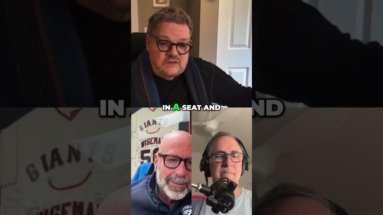 The Magic of House Lights: Connecting Through Enjoyment #shorts