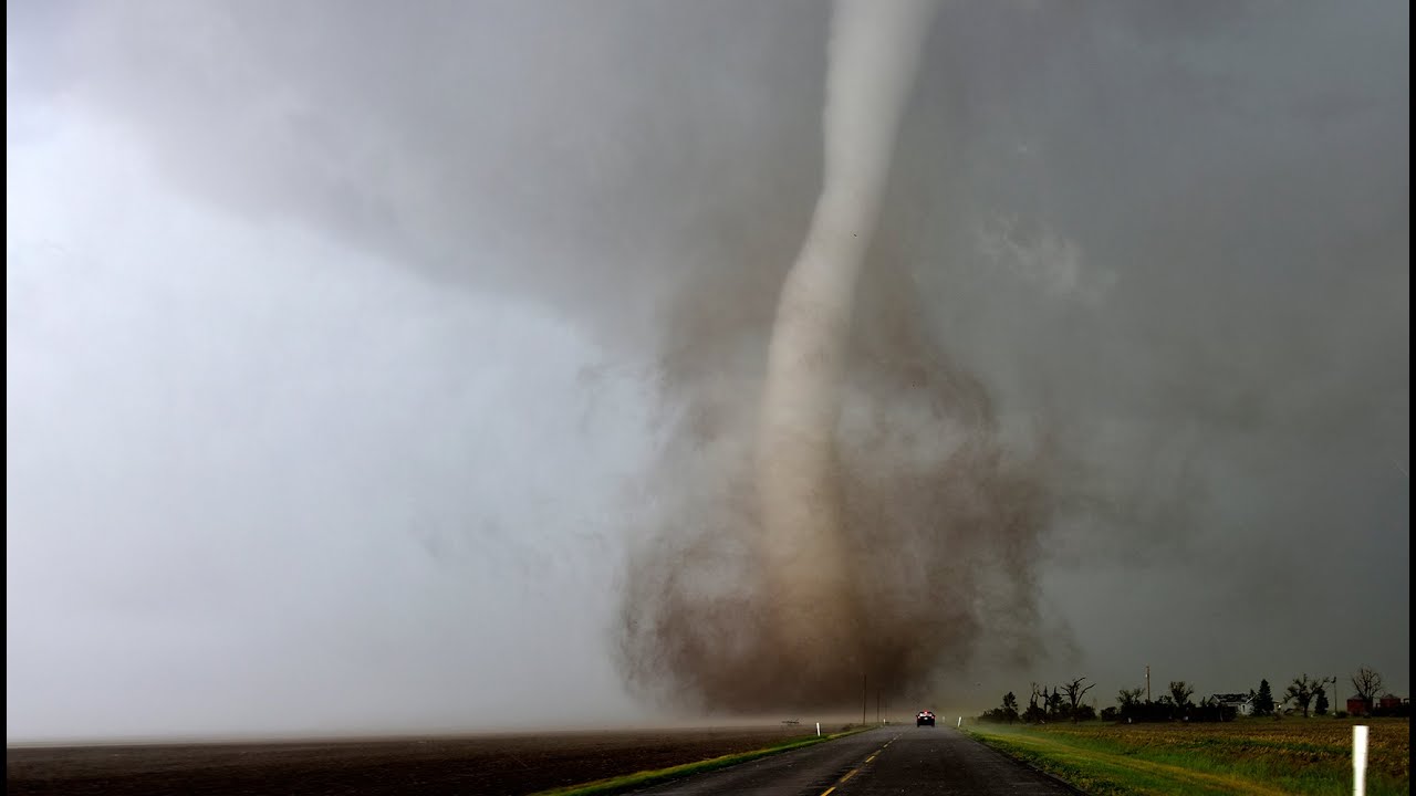 EF3 Tornado Insanity Storm Chase - YouTube
