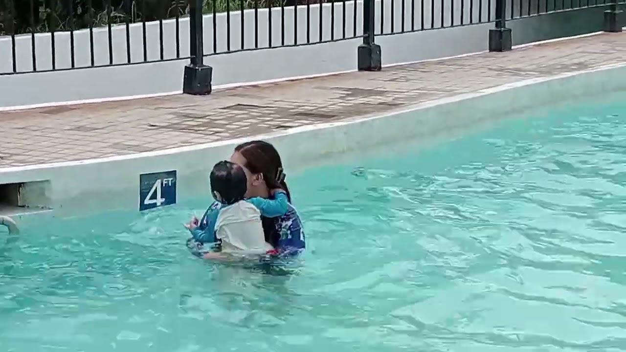 Celebrating 33 birthday of Mary Rose Yanong Alanza in Splash Park Bacolod City 