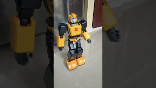Bumblebee at my command! #transformers #bumblebee #robosen