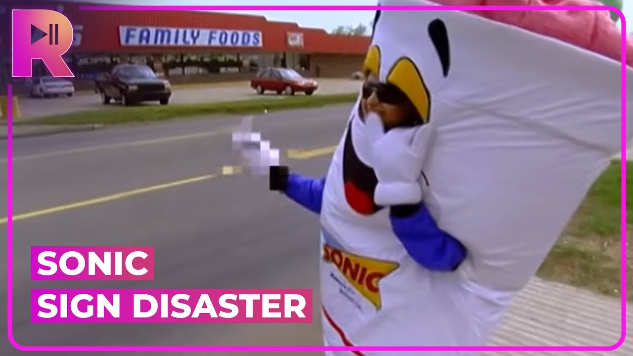 Paris and Nicole's Sonic Burger Sign Prank Disaster | The Simple Life