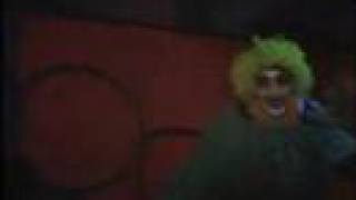 C1B2 - Killer Clowns