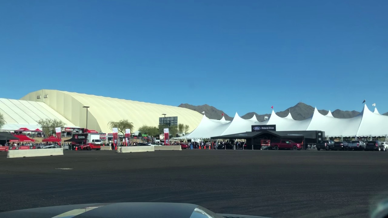 2020 Barrett Jackson Scottsdale Dodge Thrill Ride Experience (Charger Hellcat)
