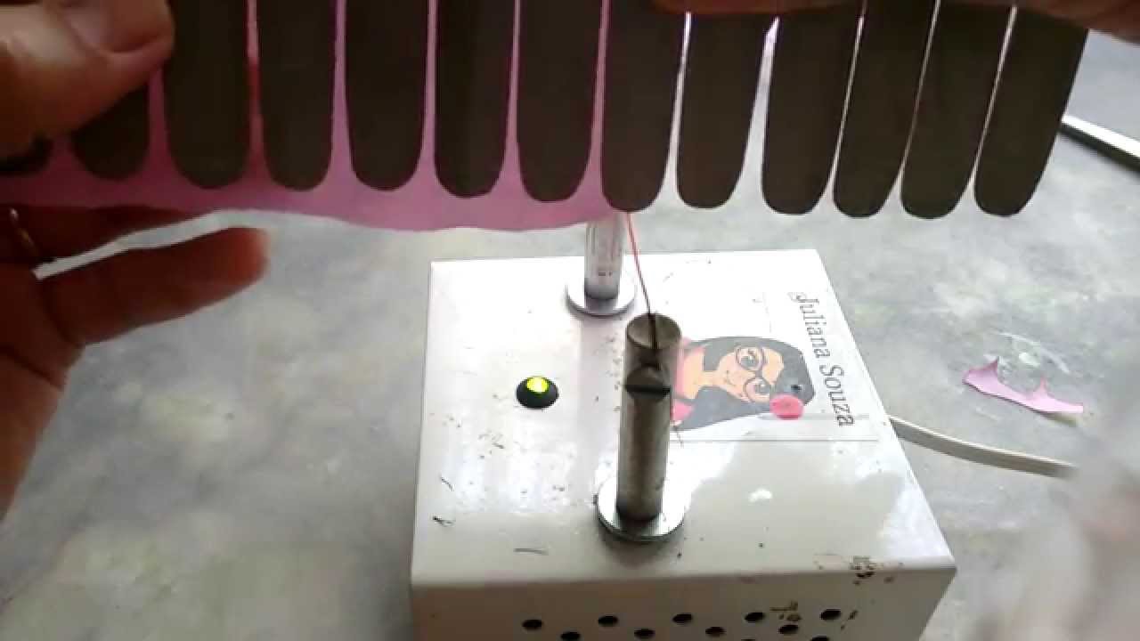 Flor de molde de régua, de cetim