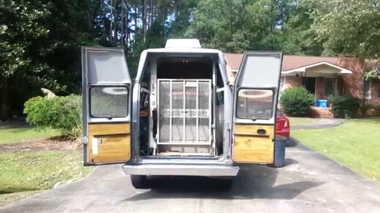 1987 Ford Econoline wheelchair lift