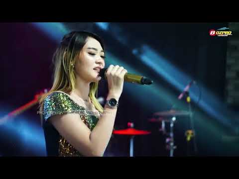 Berbeza kasta - Difarina indra