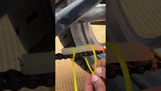 A dica simples que mudou a manutenção da corrente #Motocicleta #DIYBrasil #SoluçãoCriativa