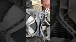 Ремонт радиатора автомобиля Mazda 323 #автосервис #днепр #ремонтавтомобиля #сто #авторемонт