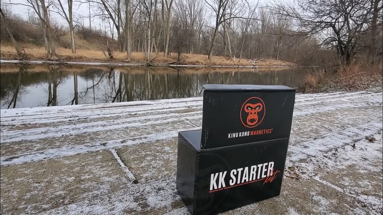 Magnet Fishing with King Kong Magnetics 