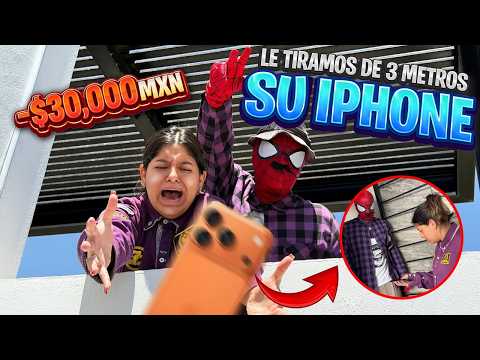 BROMA PESADA le rompimos su IPHONE 😭 y le dimos uno del TIANGUIS 🤡