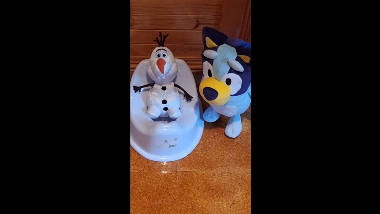 Bluey Does a Poop and Learns to use the Potty💩🚽 YouTube