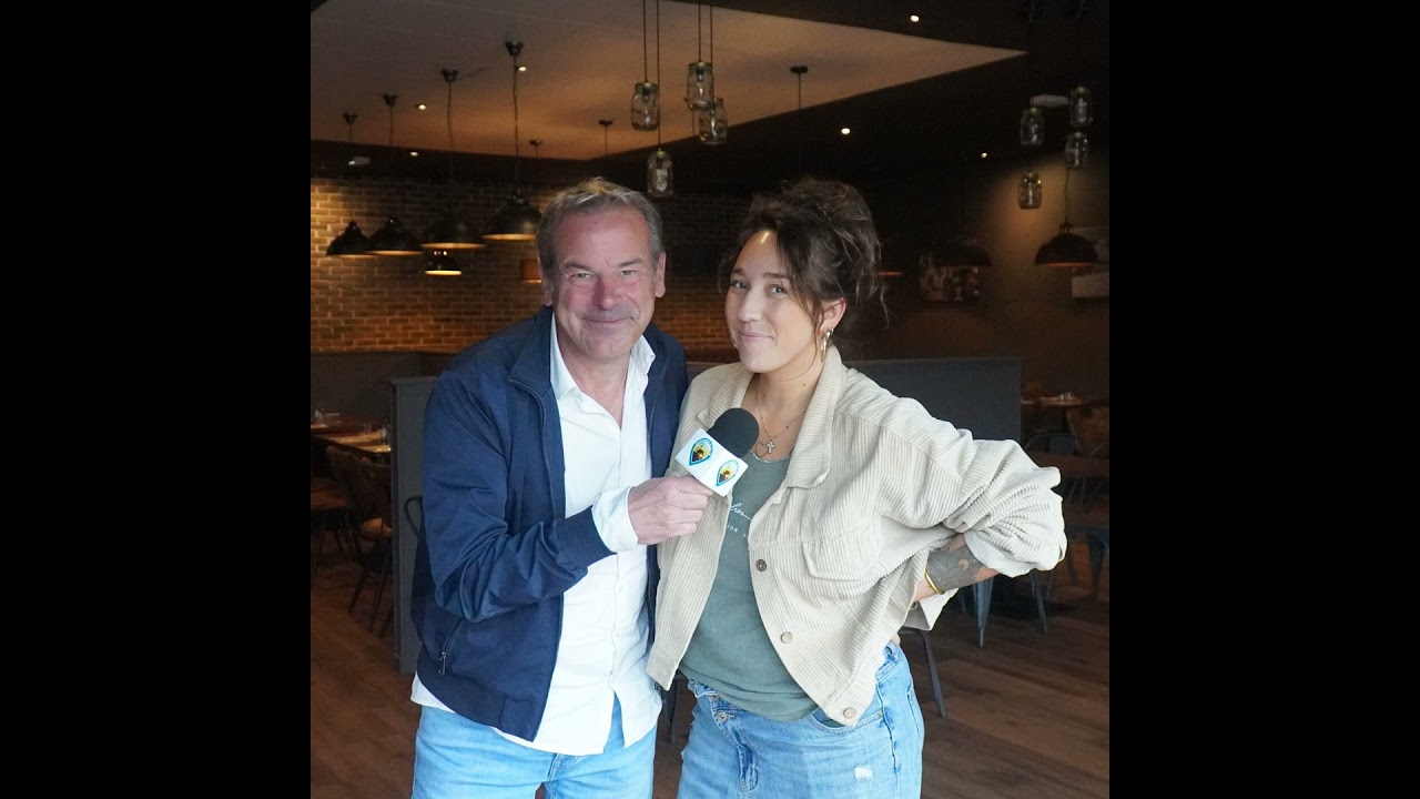 Depuis la Brasserie Chez Yoyote à La Teste, la nouvelle directrice Julie nous présente ses spécia...