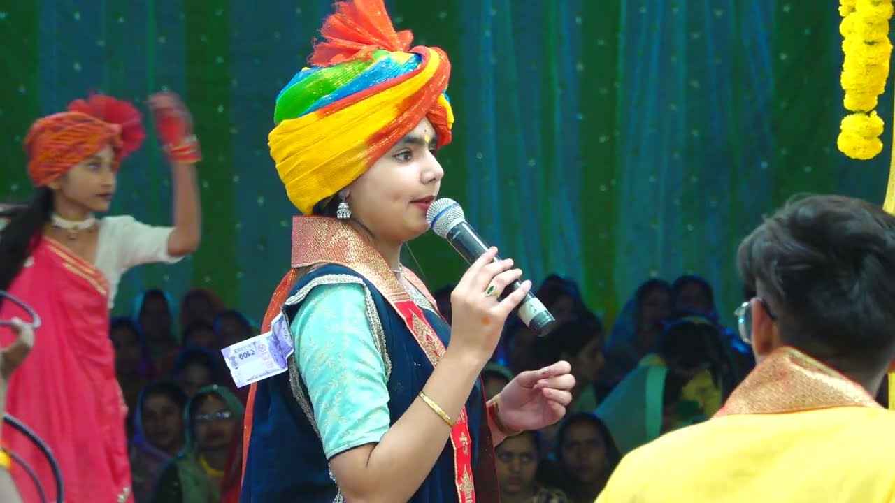 ऊंची पैडी पर दीवलो प्रेम जल।  बहन #लगन बिश्नोई