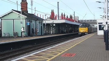 *RARE* Class 37 Towing Southeastern Class 465 Networker | Newark Northgate Station