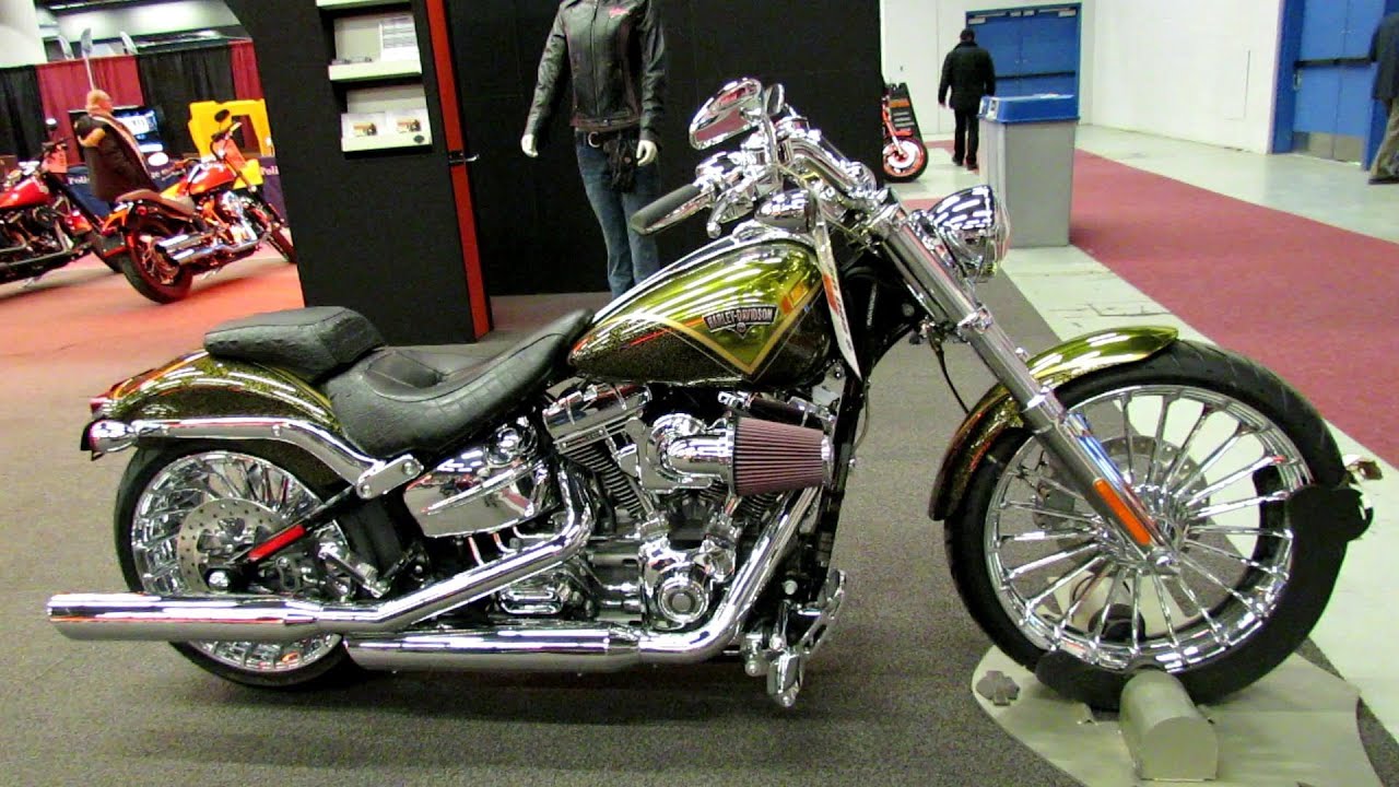 2013 Harley Davidson Softail CVO Breakout Walkaround 