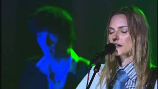 Video thumbnail of "Aimee Mann - Wise Up (Live) (HD)"