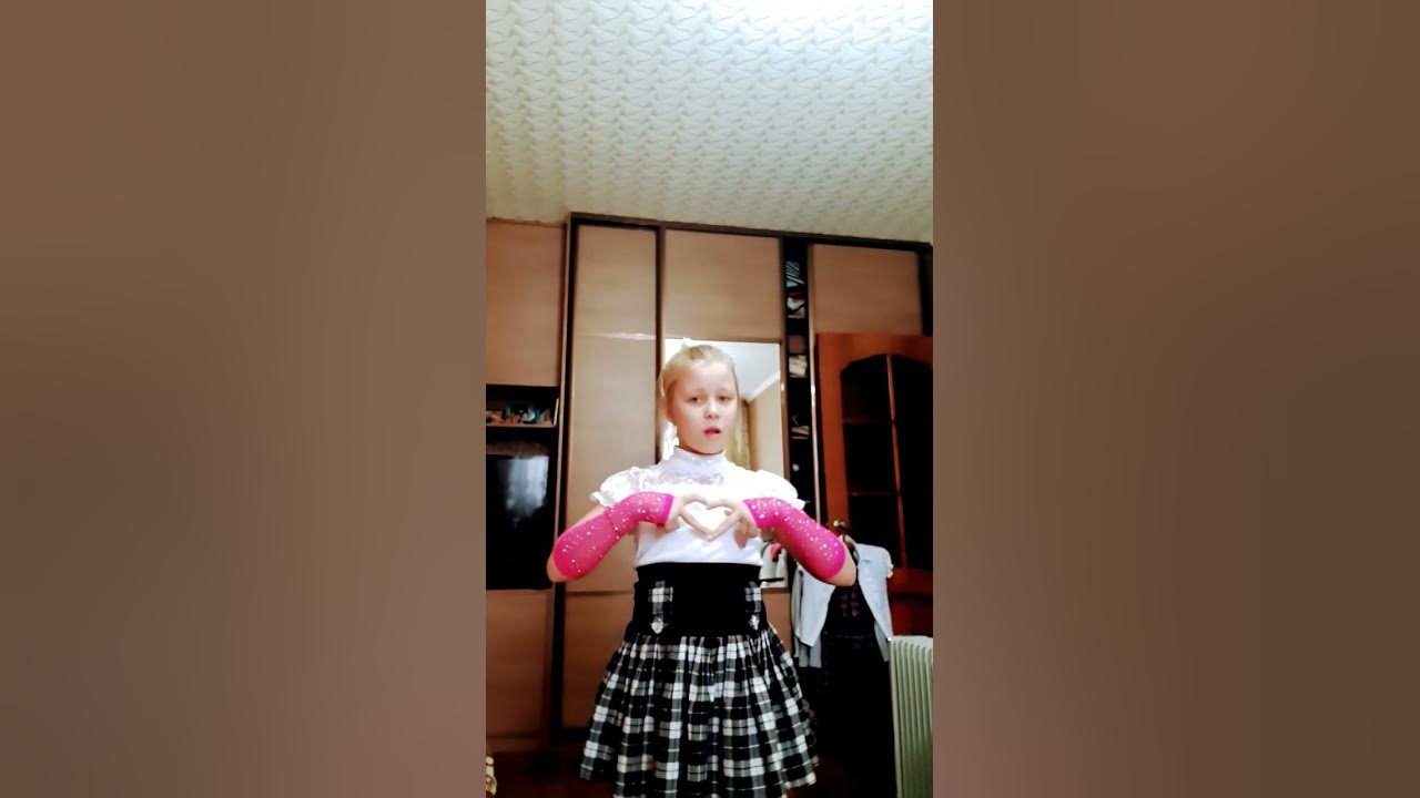 Оцените мой школьный лук от 1 до 10 - YouTube