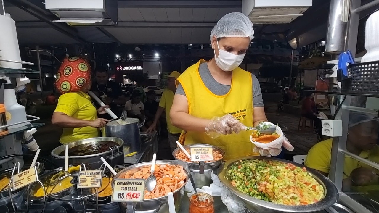 COMIDA DE RUA EM RECIFE GASTRONOMIA PRACINHA DE BOA VIAGEM 13 DE SETEMBRO 2025 PERNAMBUCO BRAZIL