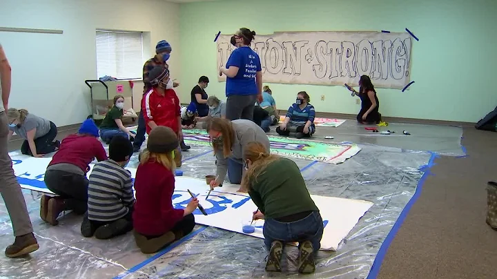 Twin Cities teachers gather as strike looms