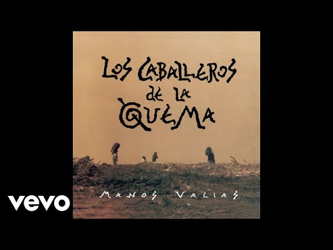 Watch the video for Con El Agua En Los Pies
