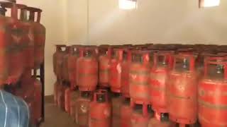Easiest way for loading & unloading LPG cylinders through trolleys