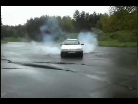 PsychoFanWulkan Ford Sierra 2.9 v6 vs Mercedes 190...