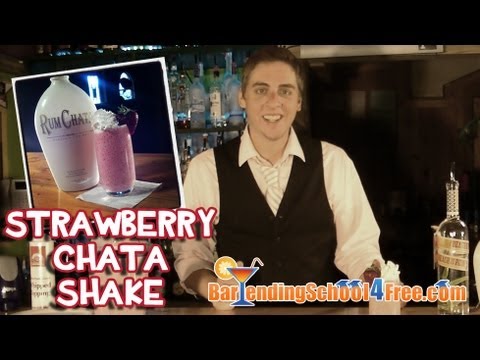 how-to-make-the-strawberry-chata-shake-(drink-recipes)