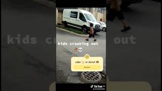 lil kids crashing out #youtubeshorts #viral #crash out